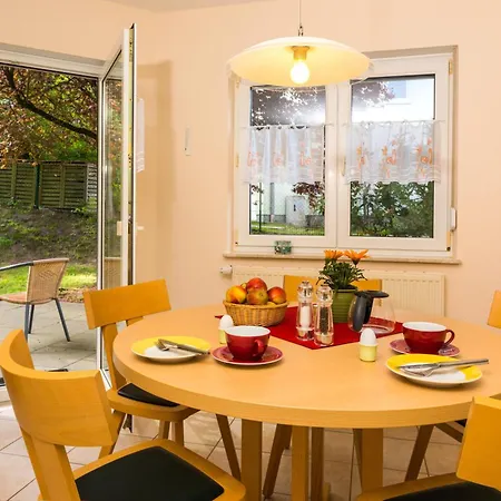 Waldstr 8b Eg Neu Apartment *